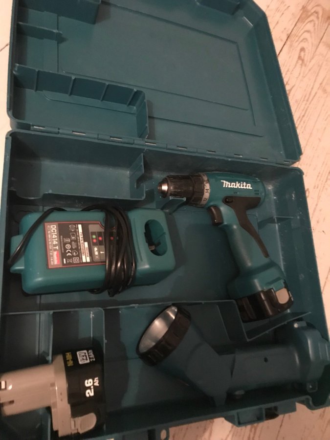 Makita Slagborrmaskin