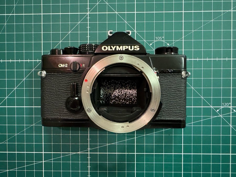 Olympus OM-2 - obs läs