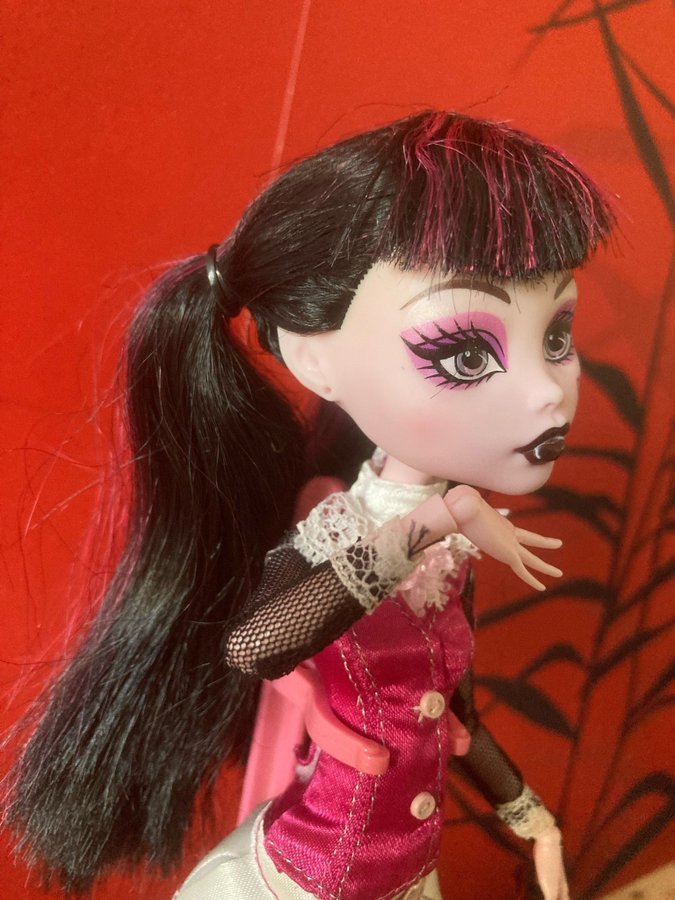 Monster High Draculaura Doll (2013)