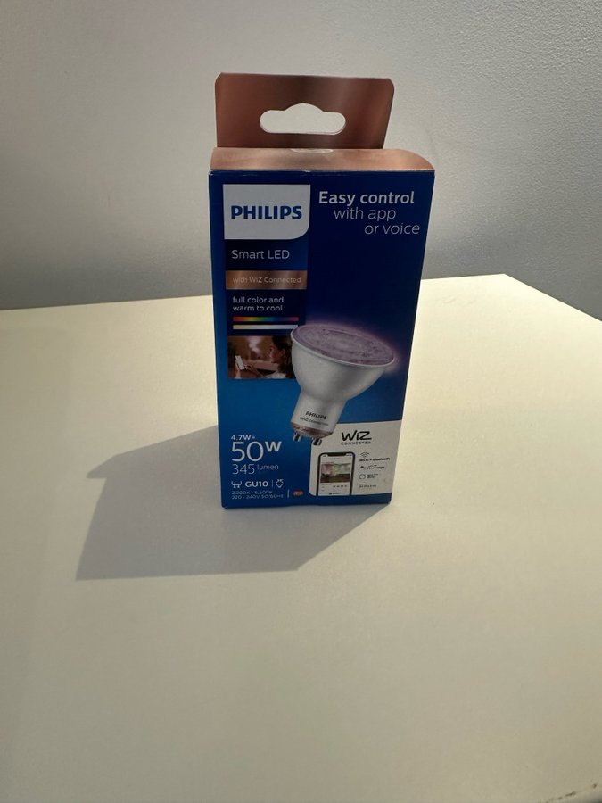 Philips Smart LED-lampa GU10 RGB med WiZ Connected