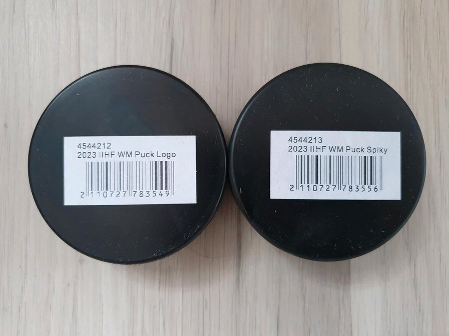 2 Eishockey Pucks WM 2023, made in Tschechien, Rubena