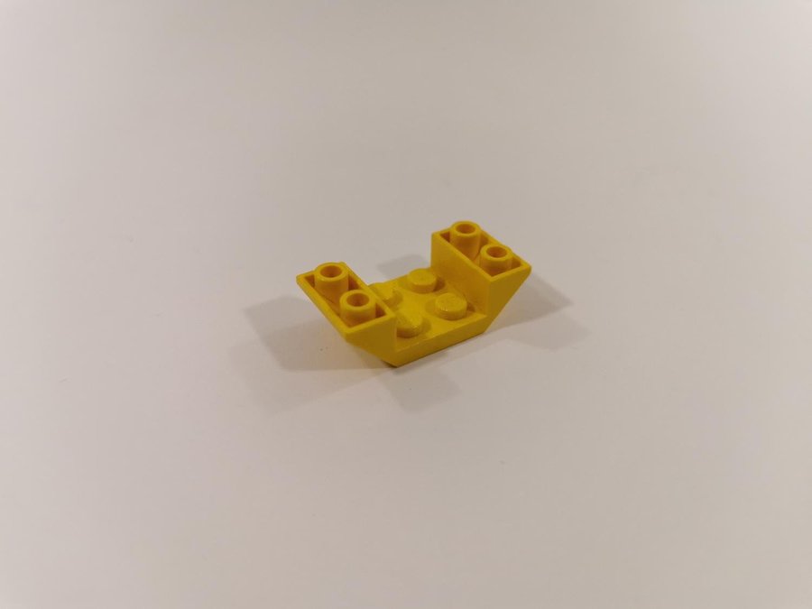 Lego - slope - underdel - 2x4 - part 4871 - gul