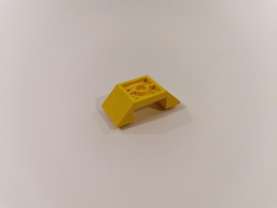 Lego - slope - underdel - 2x4 - part 4871 - gul