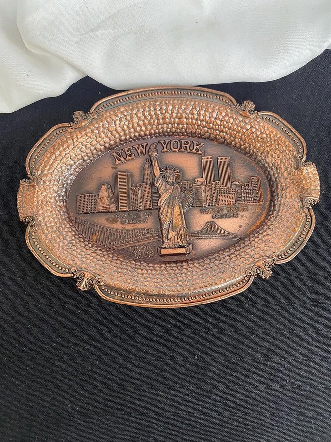 Vintage New York Souvenir Copper Plate