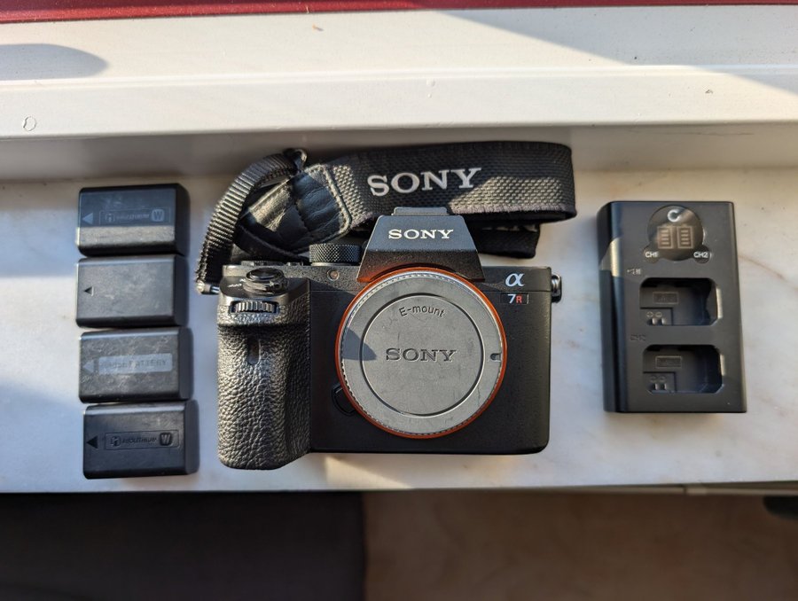 Sony Alpha 7RII with 4 batteries