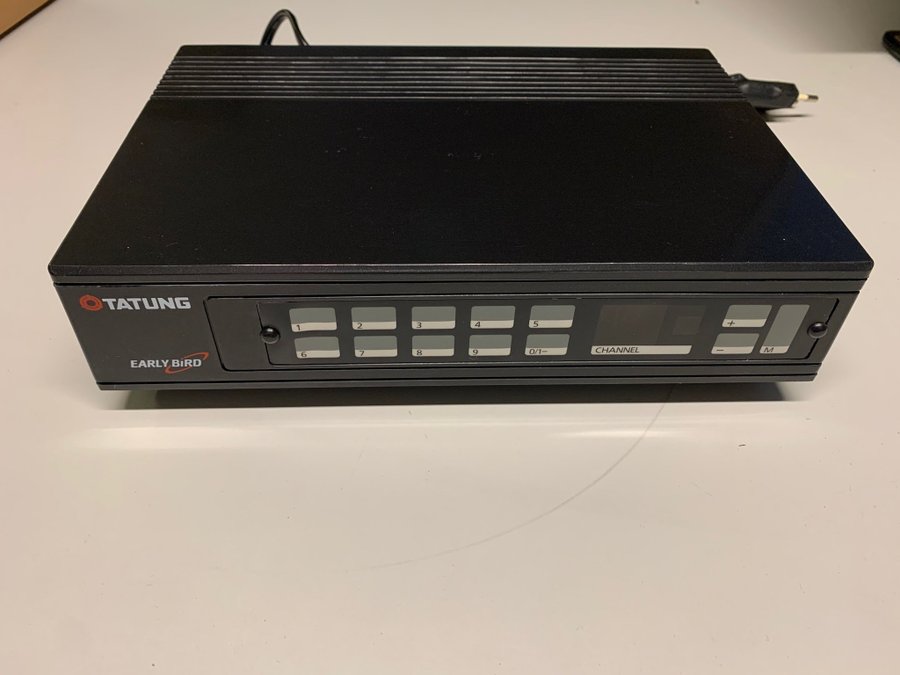 Tatung GRX1801S/22A - analog satellitmottagare *NOS*