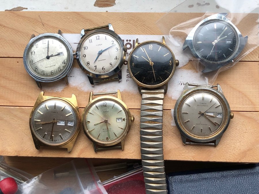 Parti mekaniska Timex för reparation. 7st