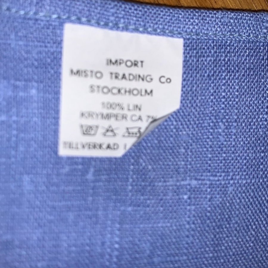 Linn bordsduk 147/148 cm oanvänd import mistro trading co Stockholm