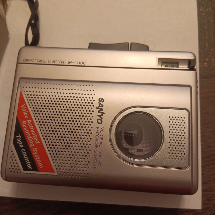 Sanyo cassete recorder M-1110C