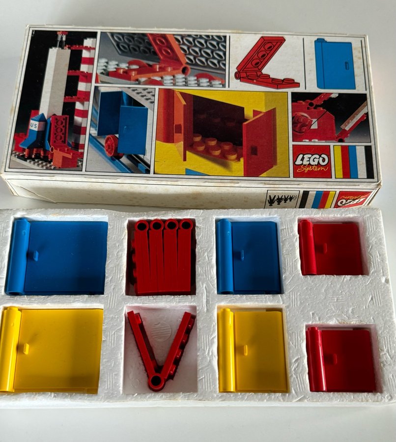 Gammalt LEGO, 1960-tal vintage, Dörrar o gångjärn, nr 906