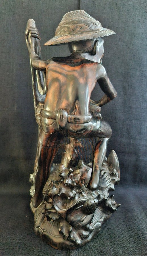 Bali, fiskare, stor figurin, skulptur , coromandel trä, träkonst, 1930-talet