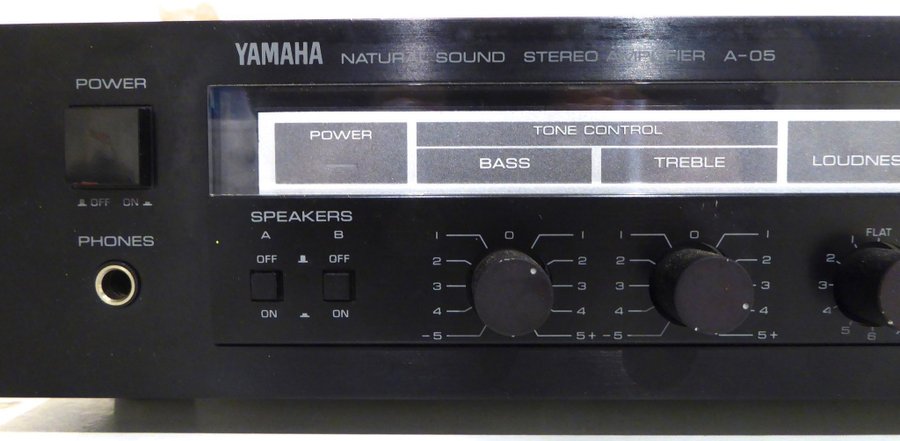 Yamaha A-05 Stereo Förstärkare