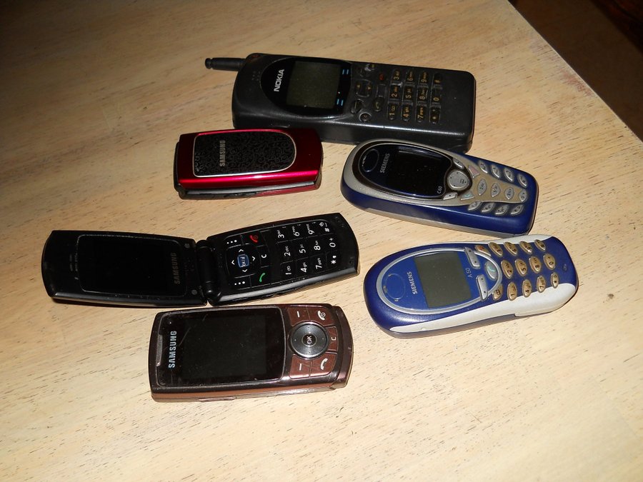 Mobiltelefoner - Nokia, Samsung och Siemens