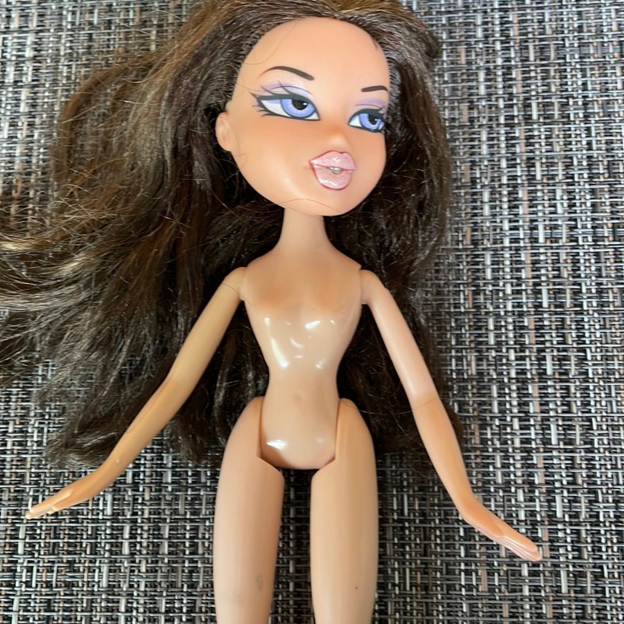 Bratz docka 2001