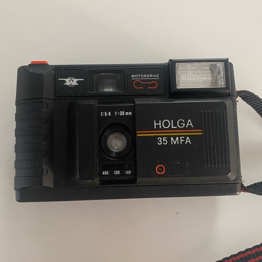 Holga 35 MFA Kamera