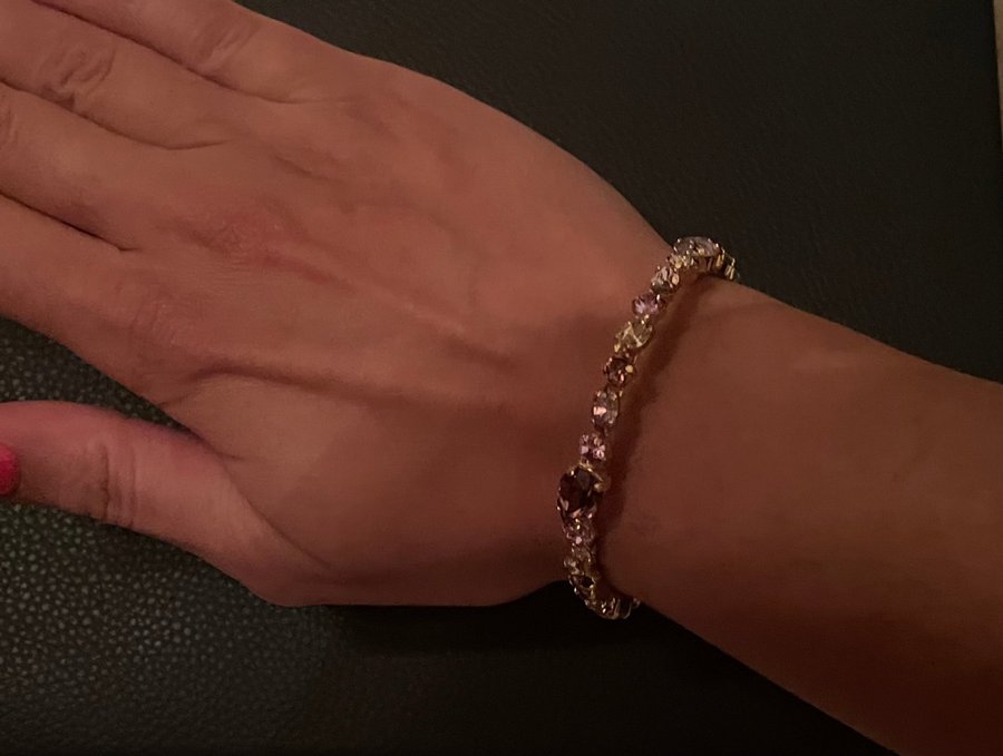 Vackert justerbart armband från Caroline Svedbom