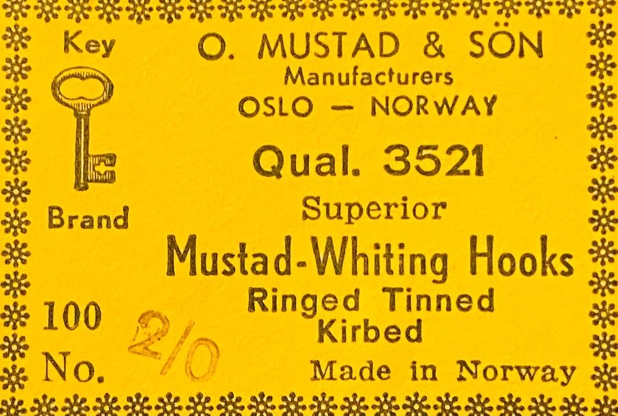 MUSTAD 2/0. Qual 3521. 100st krokar i låda . Kvalitet +++