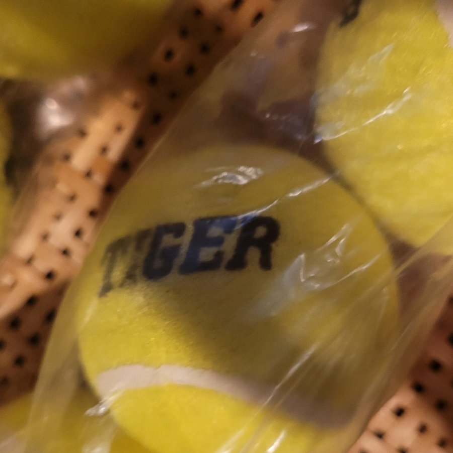 6st Tennisbollar Tiger