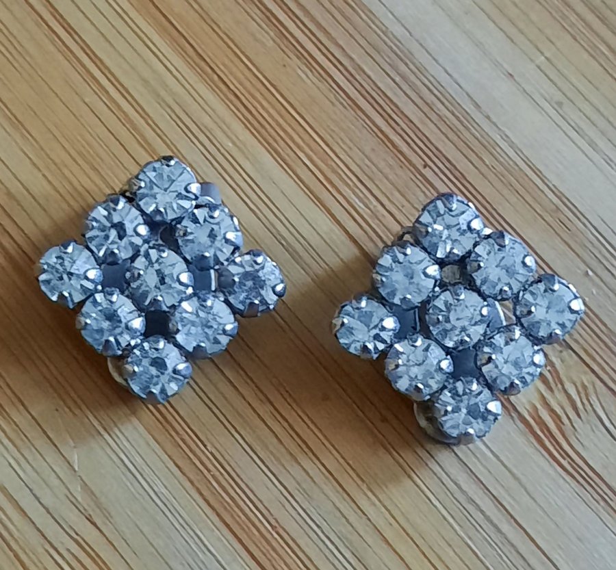 Clips örhängen strass klara glasstenar retro vintage