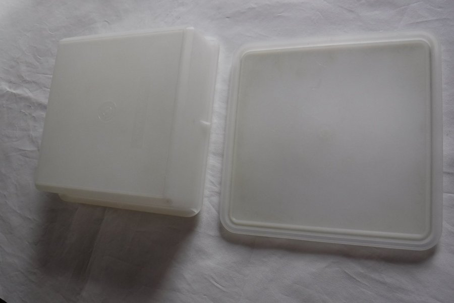 Tupperware halvan