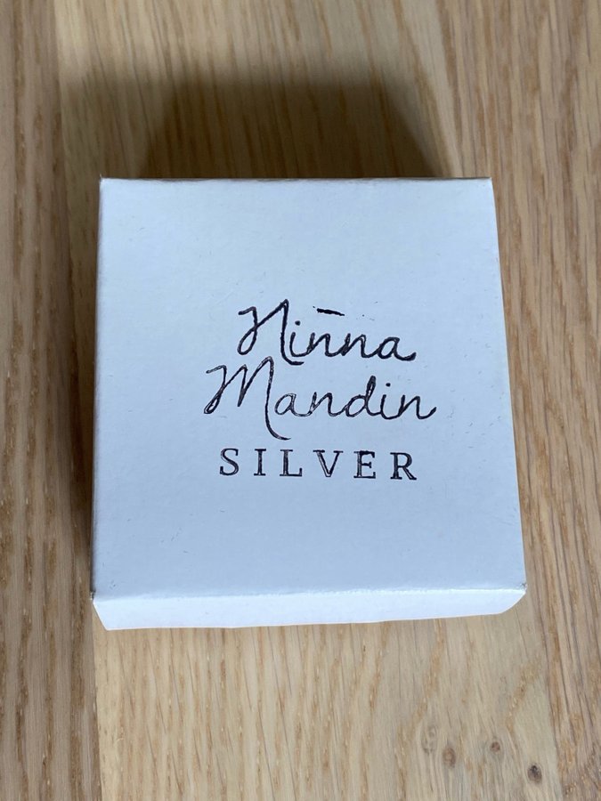 Ninna Mandin Örhängen ”Glitter”