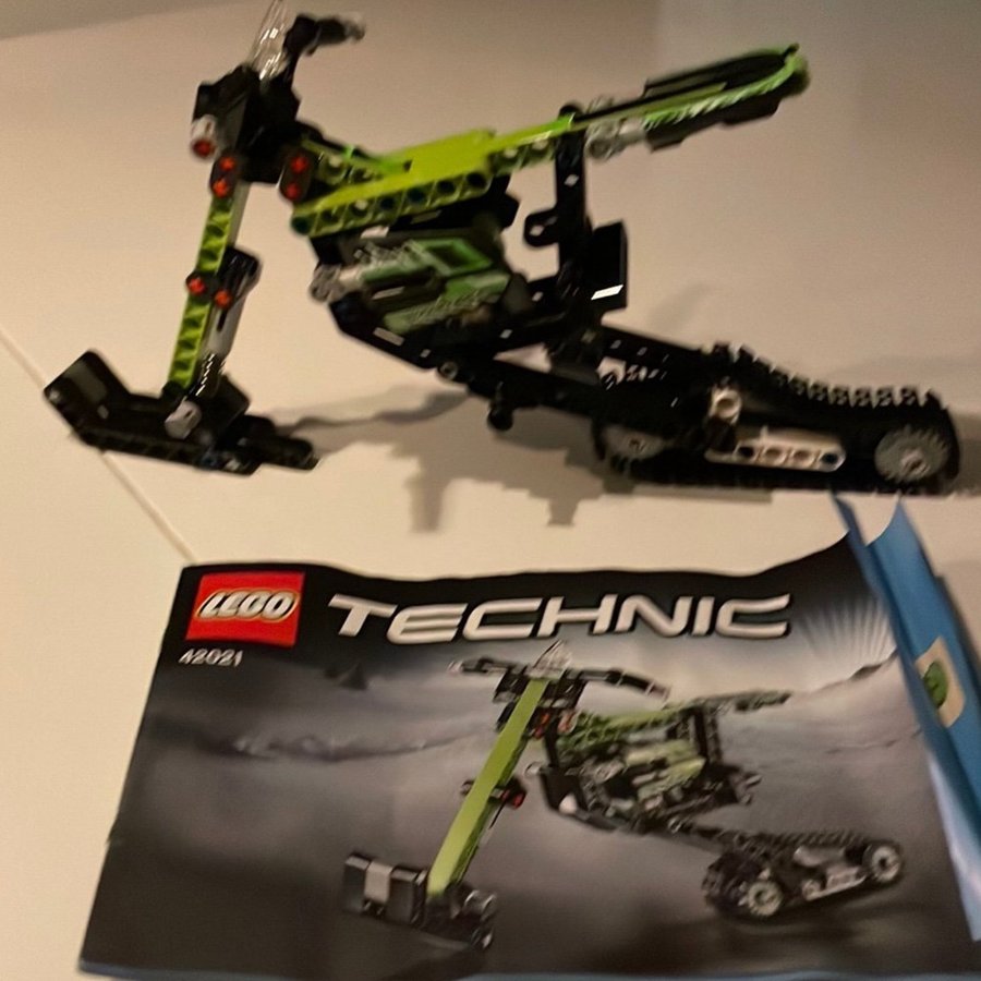 Lego Technic 42021 Snöskoter