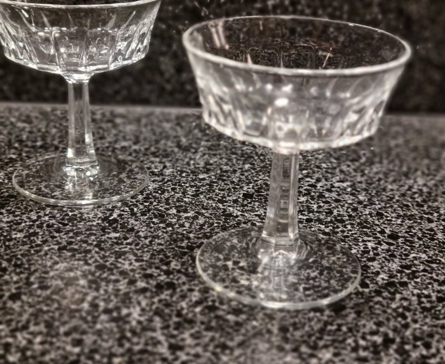 10 Likörglas / Champagne Skålar Typ Luminarc