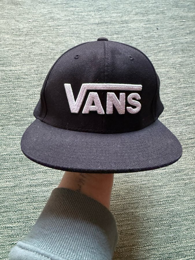 VANS snap back keps