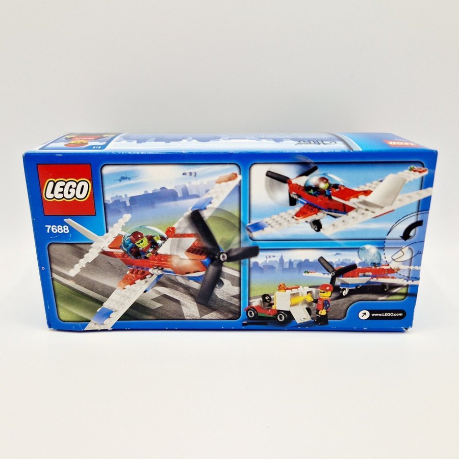 LEGO 7688 - City - Sports Plane - Oöppnad