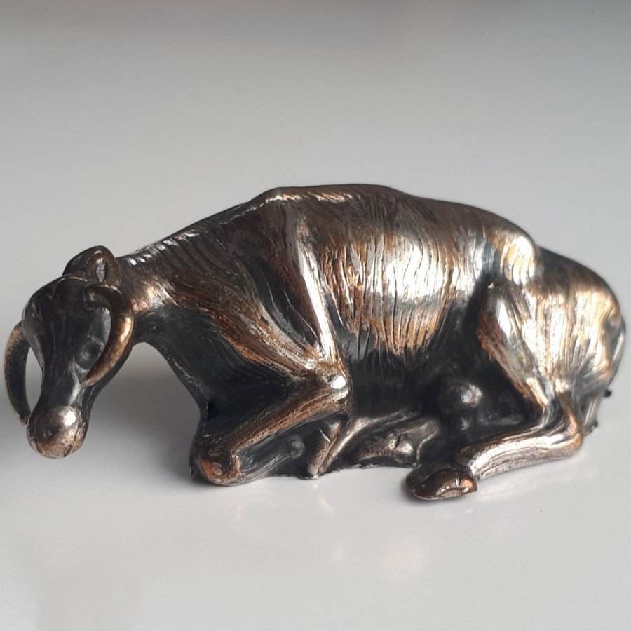 Gammal Silver Buffel 5x2cm 15g Tjurfigur Gammel Sølv Tyr Figur Sølvfigurer