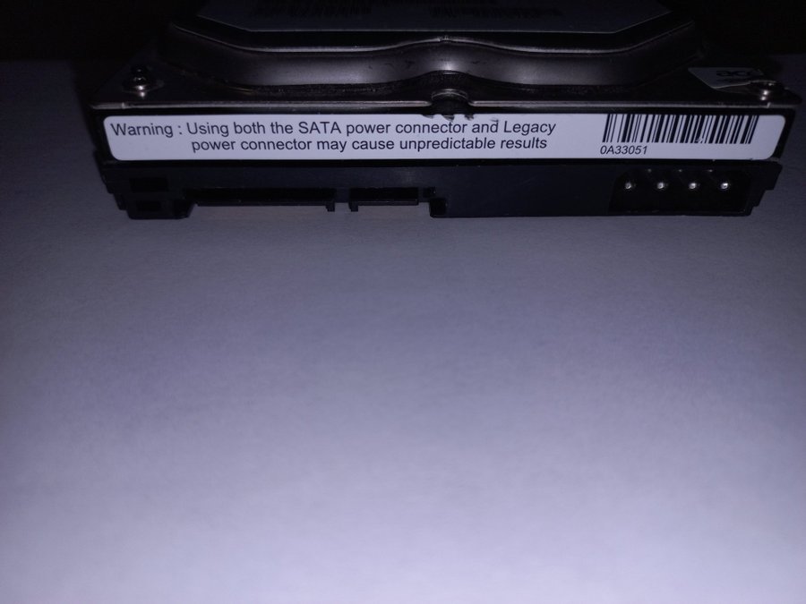 Hitachi Deskstar HDS728080PLA380 SATA 82 GB 3.5" Serial-ATA/300 -SATA- Testad OK