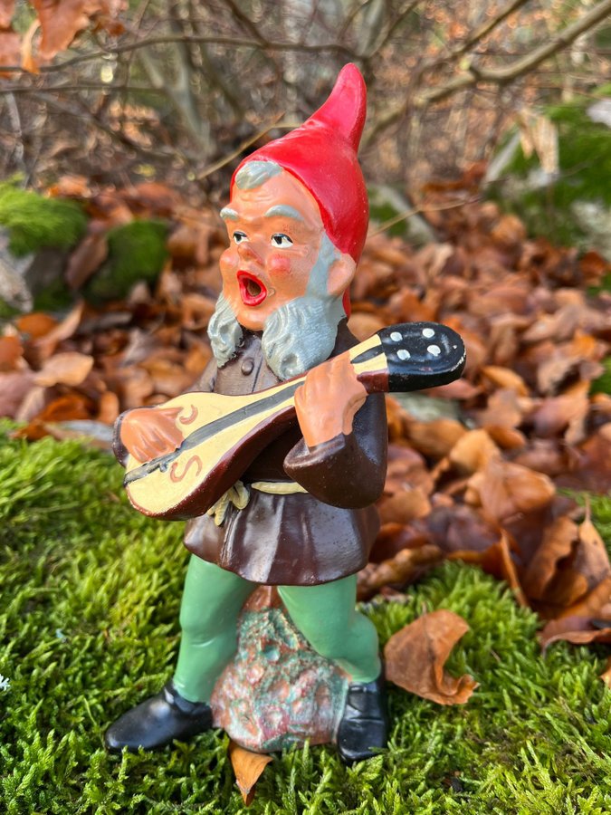 Tomte med Mandolin. W- Germany. Hessner