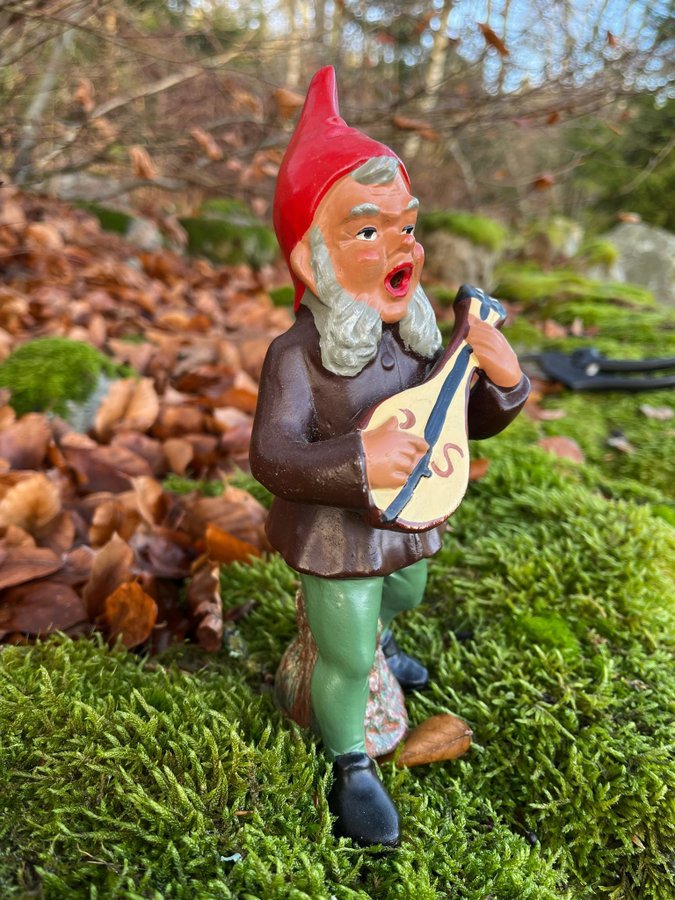 Tomte med Mandolin. W- Germany. Hessner