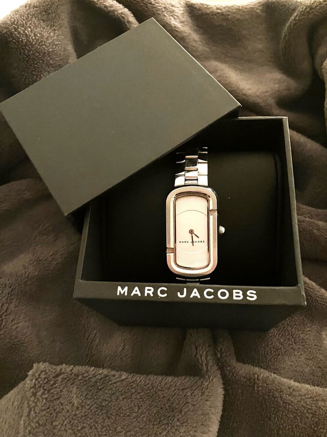 Marc Jacobs damklocka - helt ny!