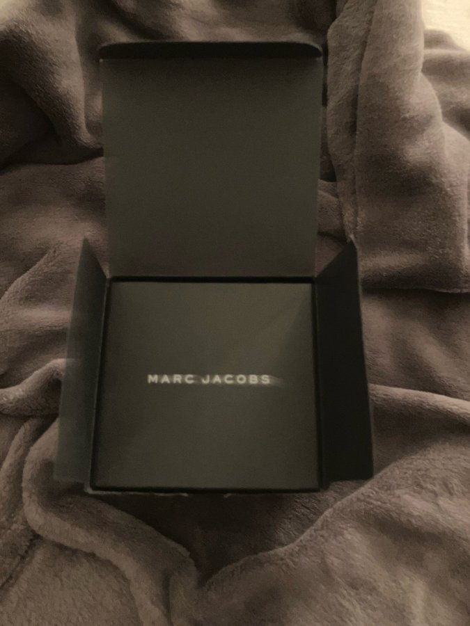 Marc Jacobs damklocka - helt ny!