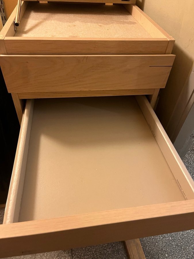 Byrå, IKEA, MALM, 6 lådor + spegel