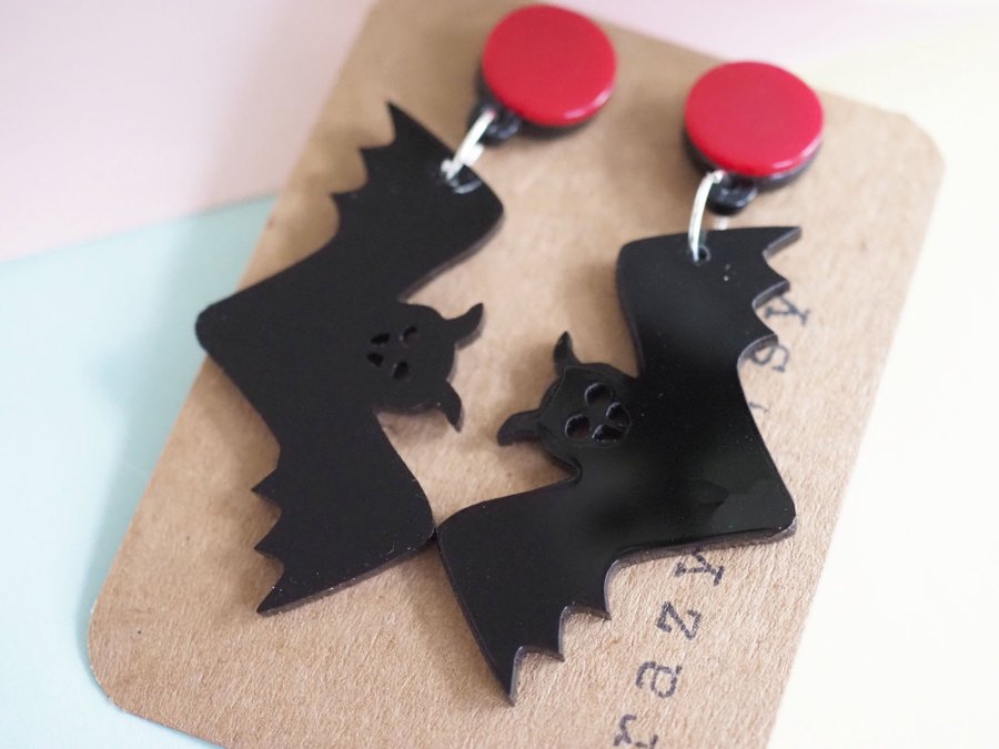 Black bat earrings - Halloween earrings