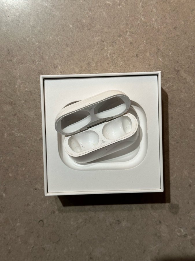 Apple AirPods Pro (Gen 2) Lightning - laddningsetui