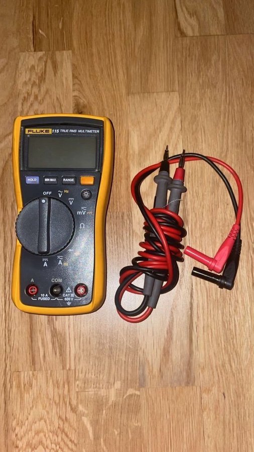 Fluke 115 True RMS Multimeter