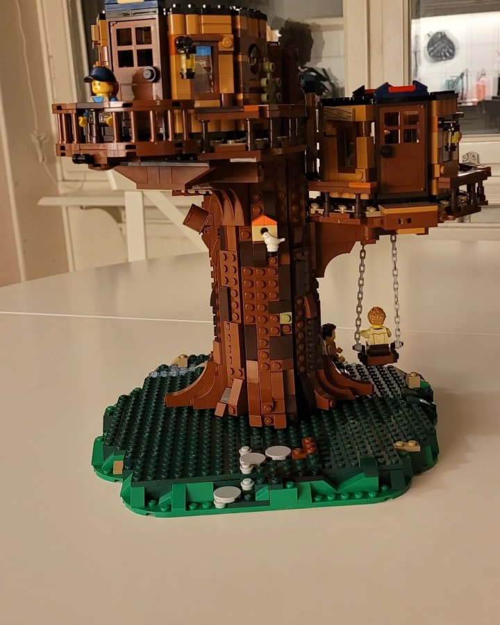 Lego 21318 Treehouse