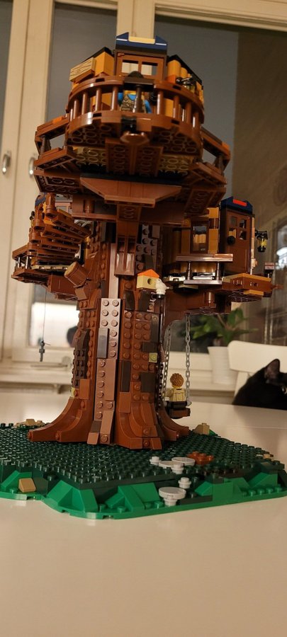 Lego 21318 Treehouse