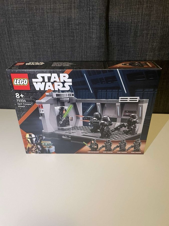 LEGO Star Wars 75324 Dark Trooper Attack