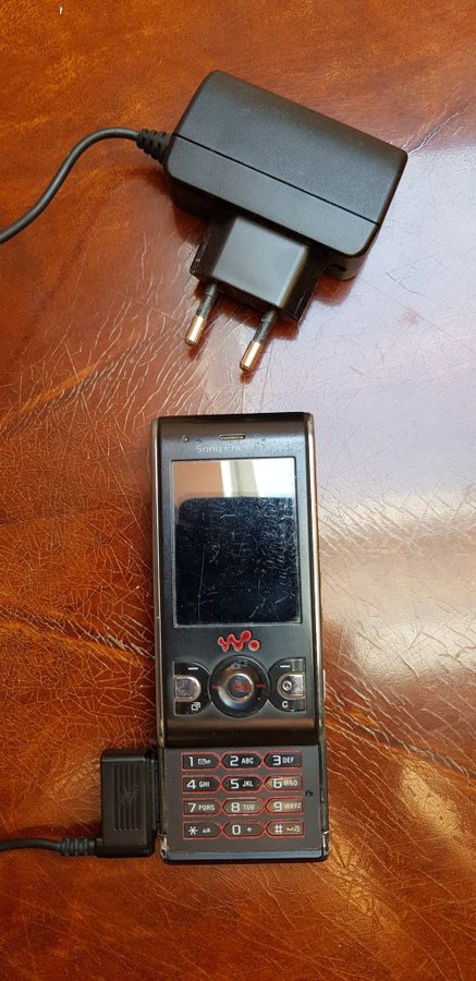 Sony Ericsson W810i