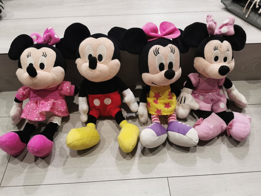 7 st Minnie Mouse mjukisdjur Musse Pigg Disney