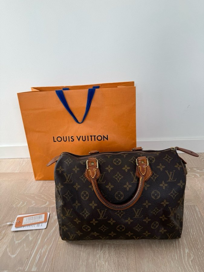 Louis Vuitton Speedy 30