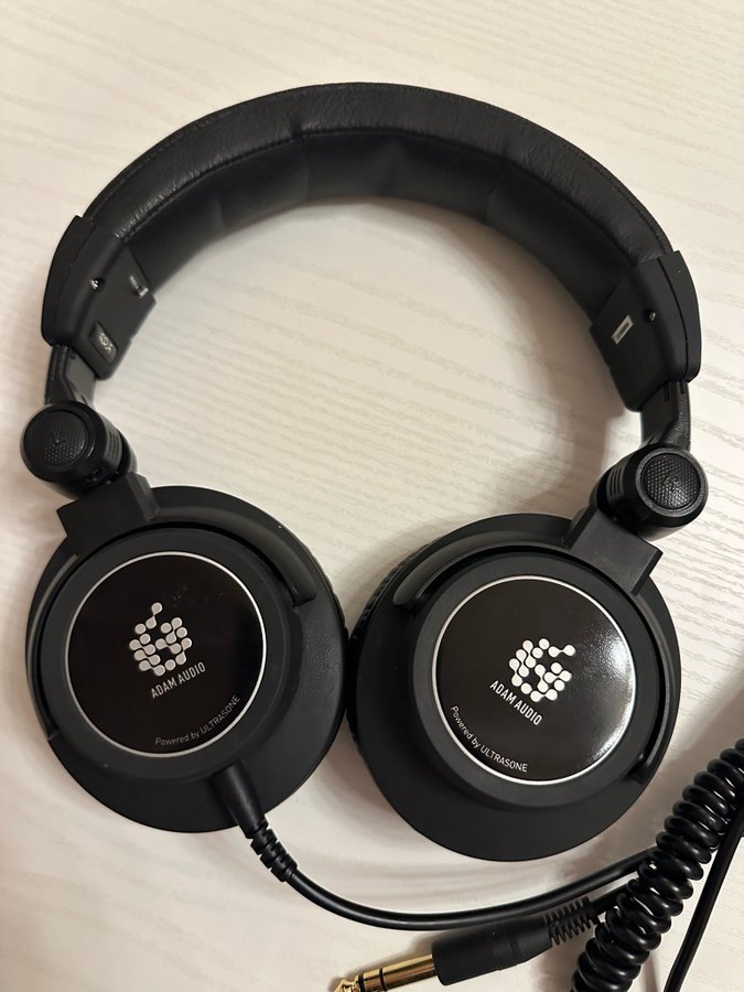 ADAM AUDIO SP-5 hörlurar