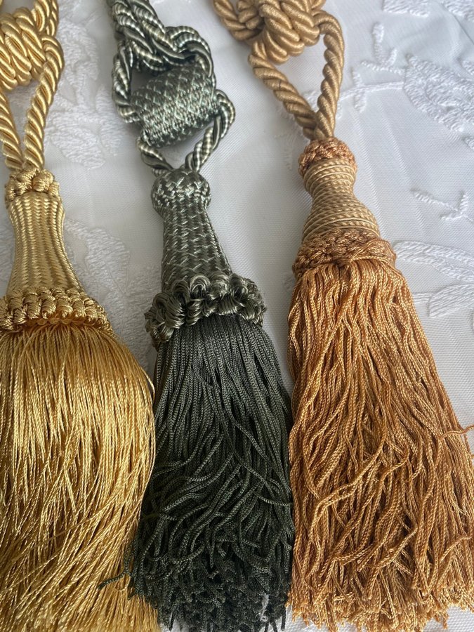 3 gardinomtag tassels tassel