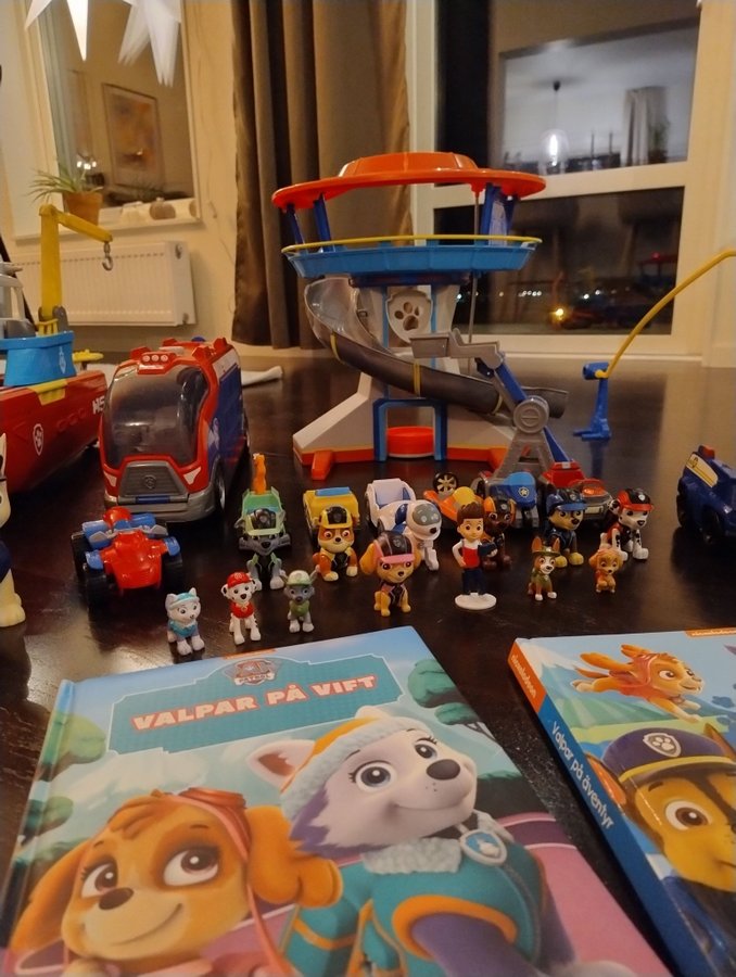 STORT PAKET Paw patrol leksaker