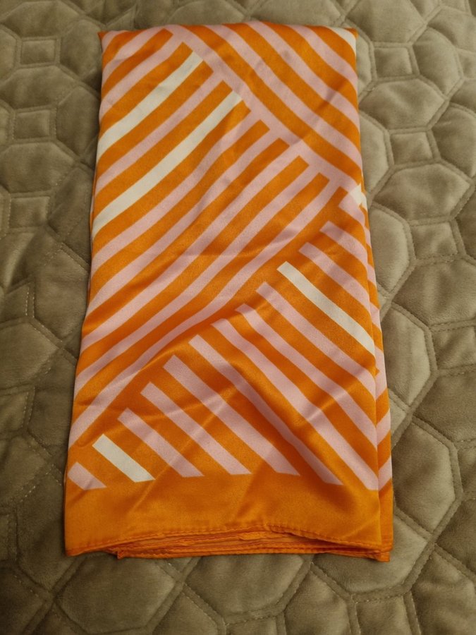 Orange, beige, svart scarf