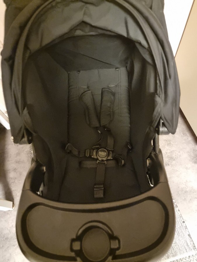 Britax B-Motion 4 Svart